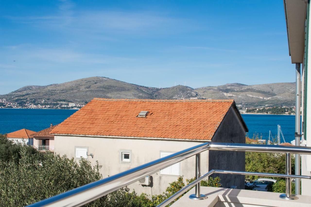 Apartments Fumija Trogir Exterior photo