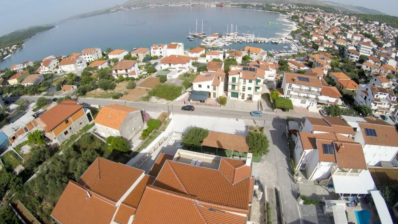 Apartments Fumija Trogir Exterior photo